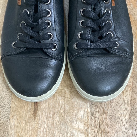 Ecco Black Leather Sneakers - Picture 8 of 14